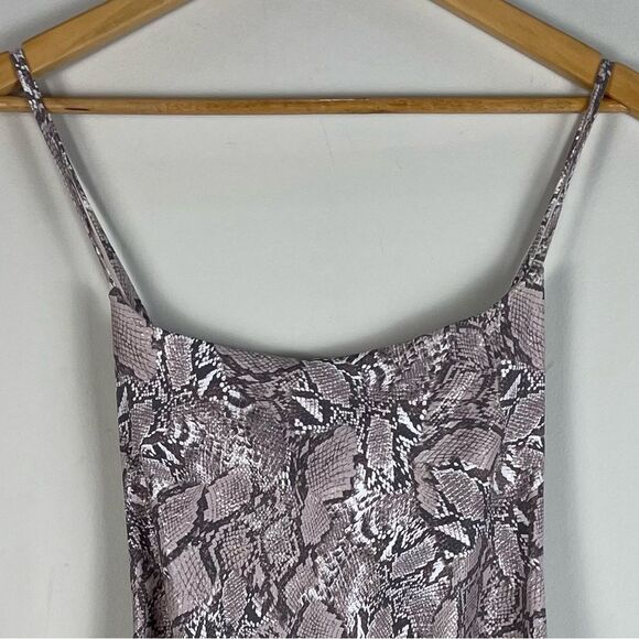 Good American Barely There One-Piece Swimsuit in Sand Snake Size XL NEW - Picture 4 of 12